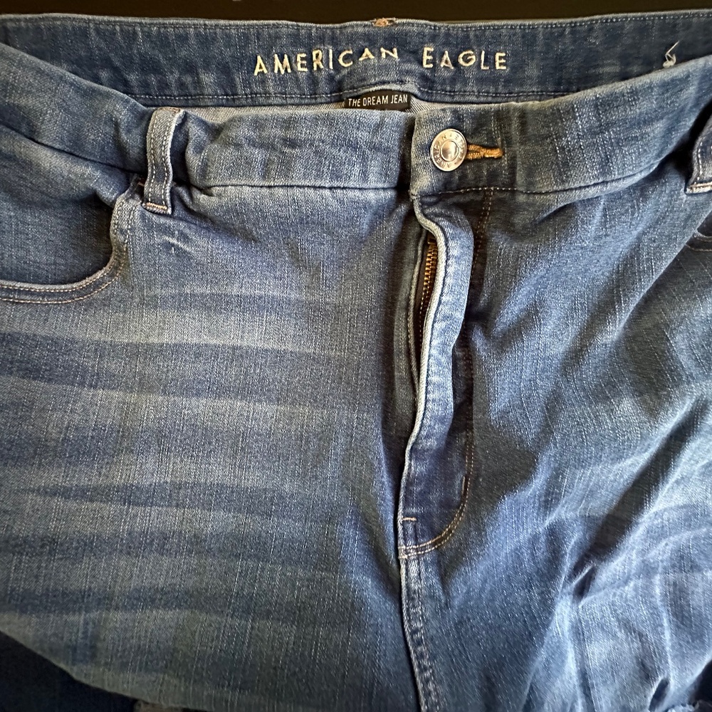 American Eagles plus women’s jeans size 22